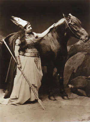 Amalia Materna, première Brunnehilde à Bayreuth